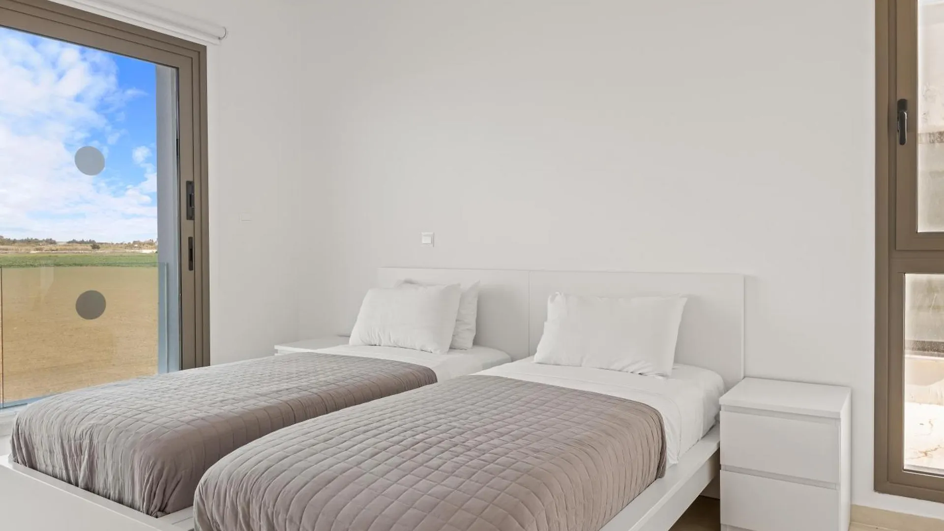 Serenity Waves Villa 11 Larnaca 0*,  Cyprus