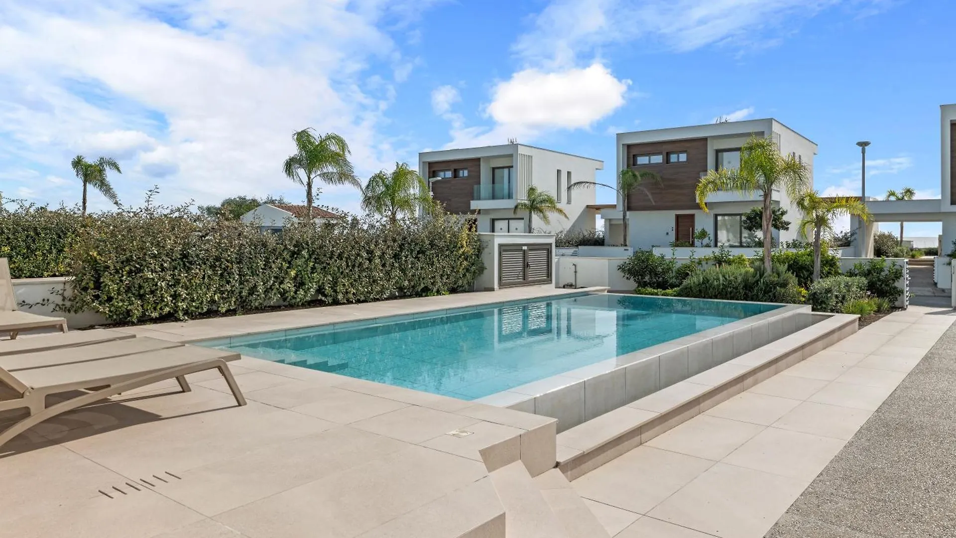 Serenity Waves Villa 11 Larnaca